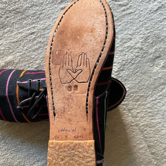 Osborne Shoes - Picture 2 of 9